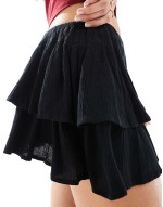 STR layered low waist skort in black
