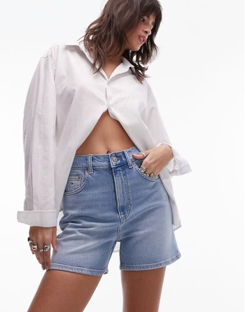 mom denim shorts in light wash